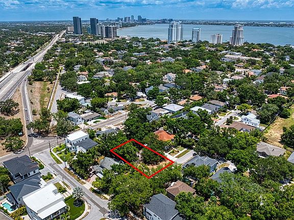 4th image of 3403 W BAY VILLA AVENUE