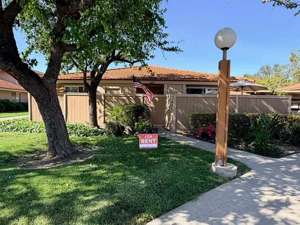 2292 Juniper Rd, Tustin, CA 92780