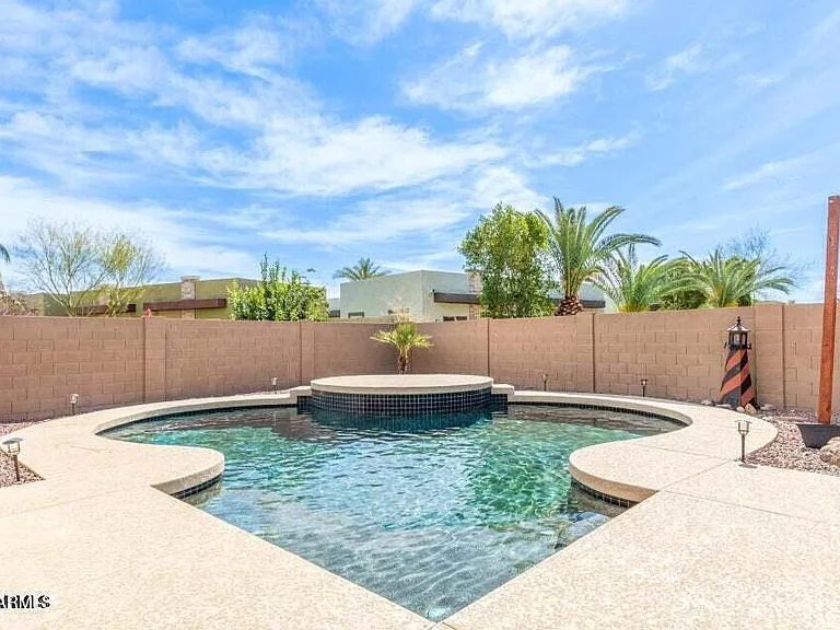 15369 W Westview Dr — Photo 14