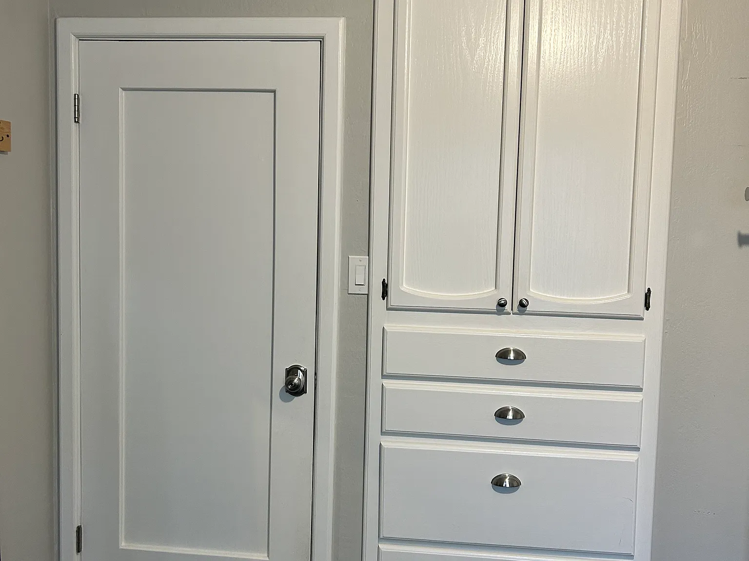575 La Verne Ave — Photo 1