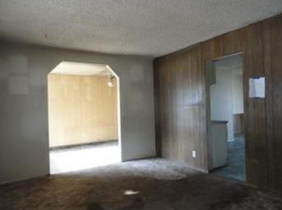 2nd image of 1125 Mimbres St SW