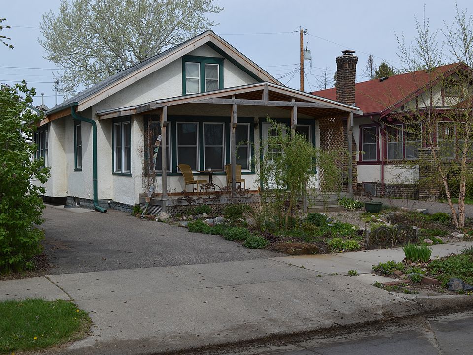 1st image of 2716 Randolph St NE