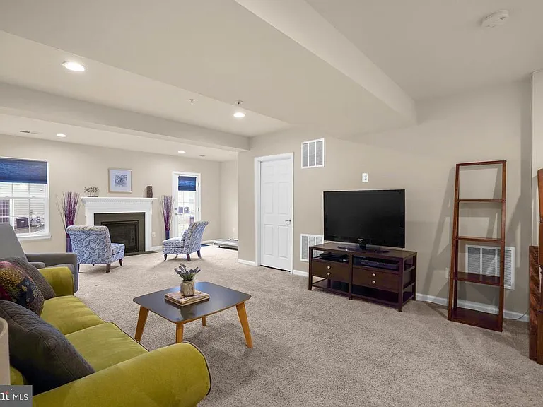 12806 Gate Rail Rd — Photo 38