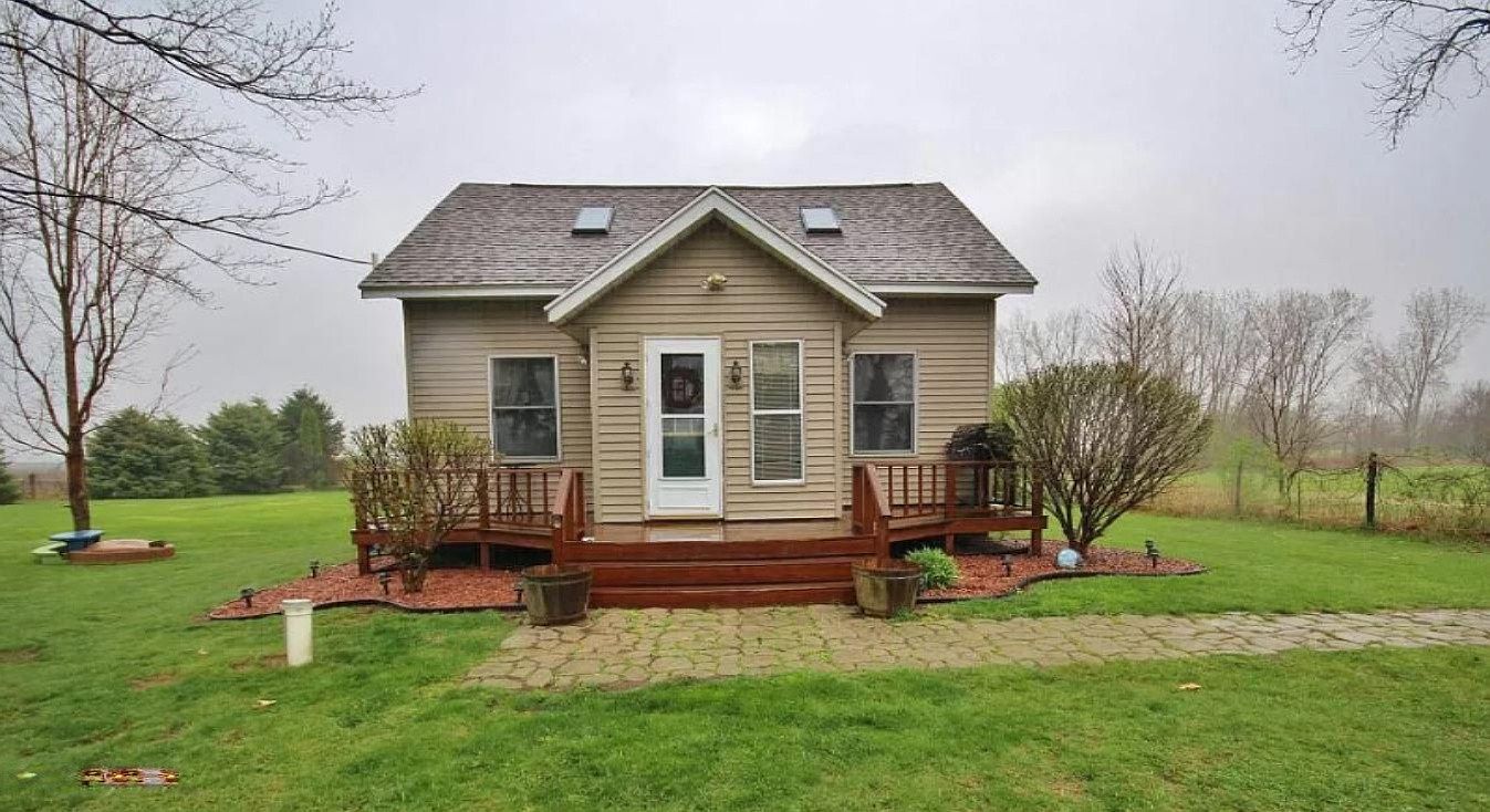 28470 Pleasant Rd, Mendon, MI 49072 Zillow