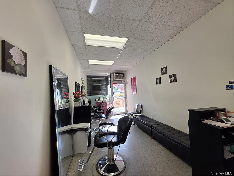 1446 Williamsbridge Rd #2