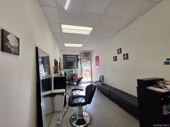 1446 Williamsbridge Rd #2, Bronx, NY 10461