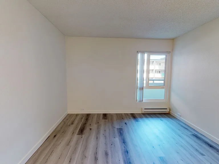 Eight 80 Newport Beach — Photo 158
