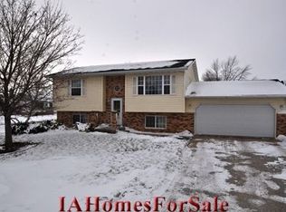409 Hauser Ave, Urbana, IA 52345