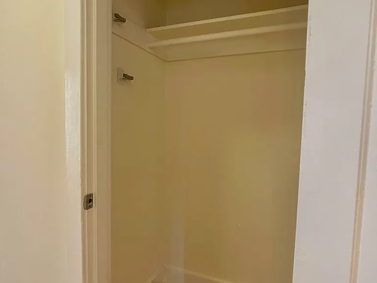 1671 Lombard St #7 — Photo 11