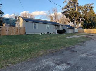 6202 Center Rd, Grand Blanc, MI 48439