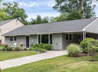 1013 Lakeshore Dr, Haddon Township, NJ 08108