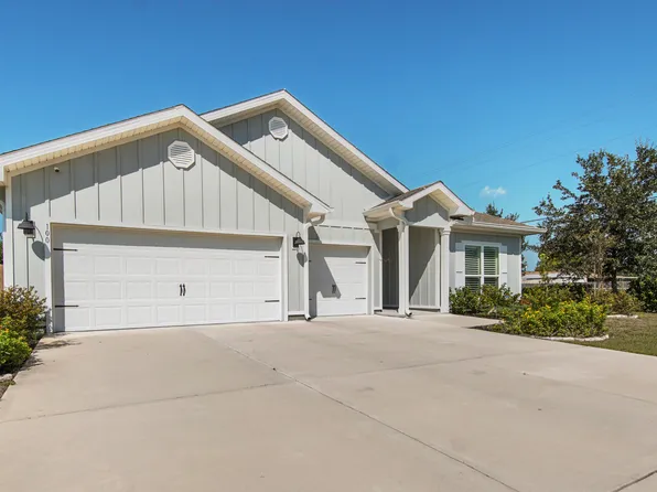 100 Bridge Harbor Dr, Panama City, FL 32404