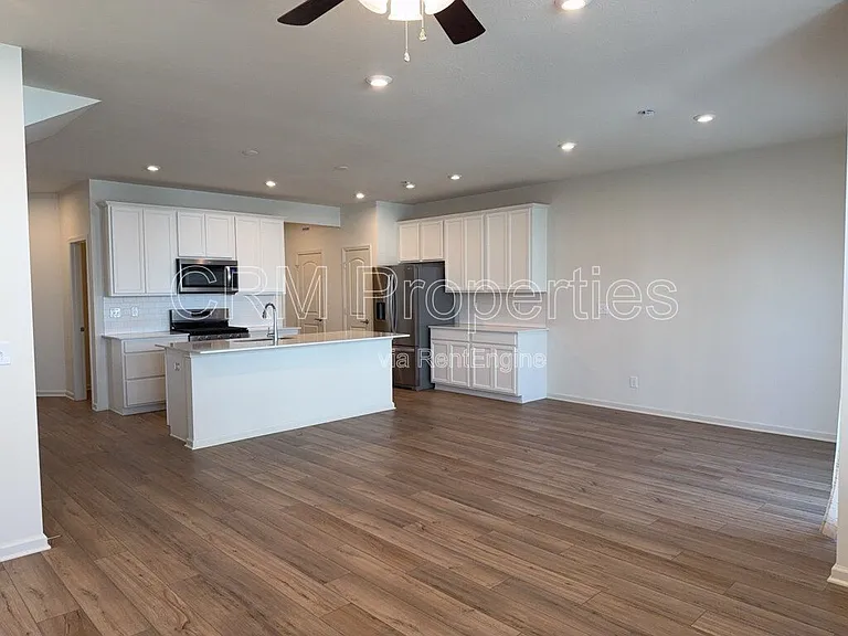 7264 Selah Ln — Photo 6