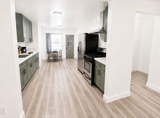 210 S Raitt St, Santa Ana, CA 92703