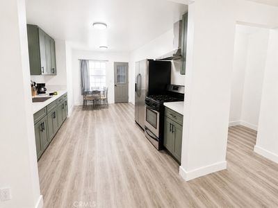 210 S Raitt St, Santa Ana, CA, 92703