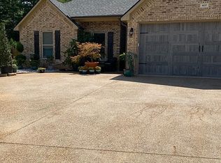 4037 Vintage Trl, Longview, TX 75605
