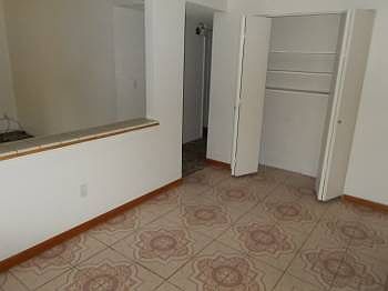 2nd image of 2579 Norwood Ave