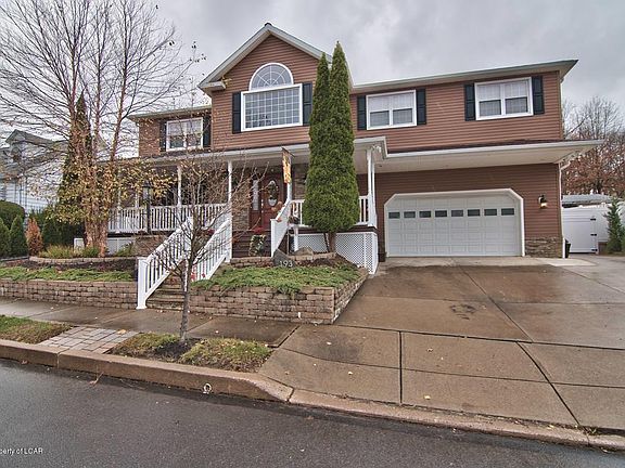 2nd image of 193 Williams St