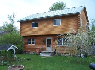 873 East Rd, Clarksburg, MA 01247