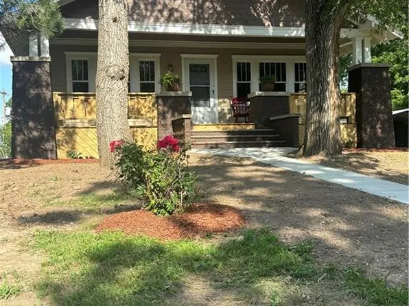 119 E 2nd St, Prescott, KS 66767