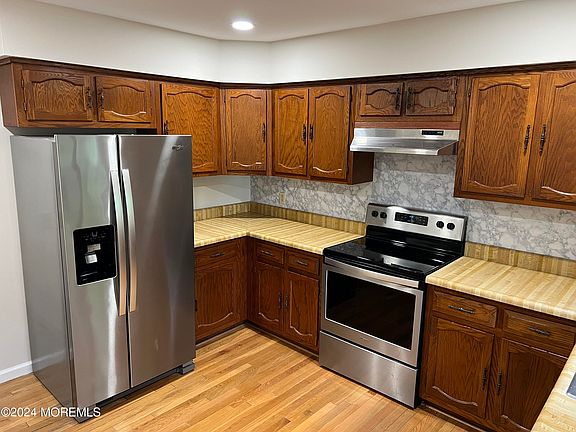 5th image of 9 Portsmouth St #9B