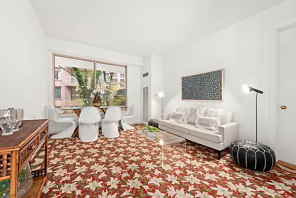 Sold by Compass | media 1
