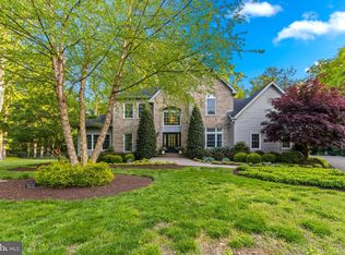 1552 Shipsview Rd, Annapolis, MD 21409