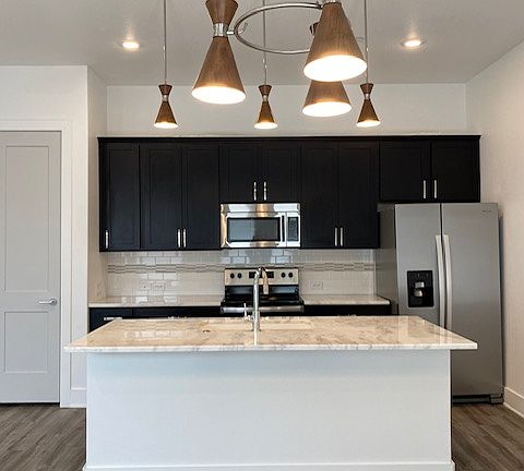 5th image of 6365 S 31st St #203