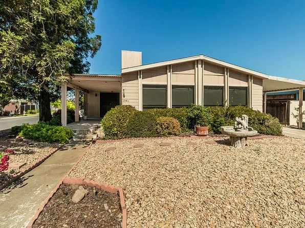 17411 Bluewater Bay Ln, Friant, CA 93626