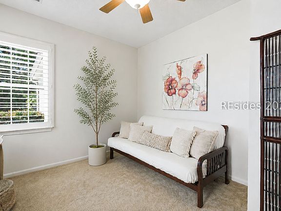 4th image of 9 Pineapple Drive