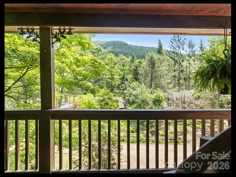 170 Mountain Farm Rd — Photo 3