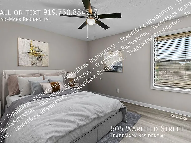 505 Warfield St #D — Photo 16