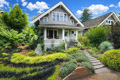 5707 29th Ave NE Photo 1 5707 29th Ave NE Photo 1