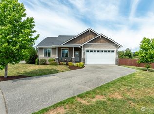 1729 Hillcrest Loop, Mount Vernon, WA