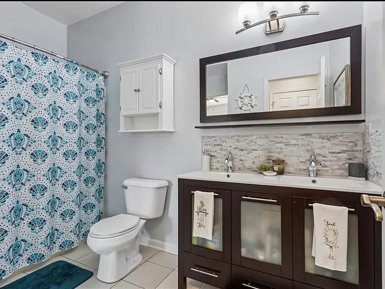 503 Hamlet Ct — Photo 9