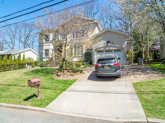 3rd image of 21 Beebe St
