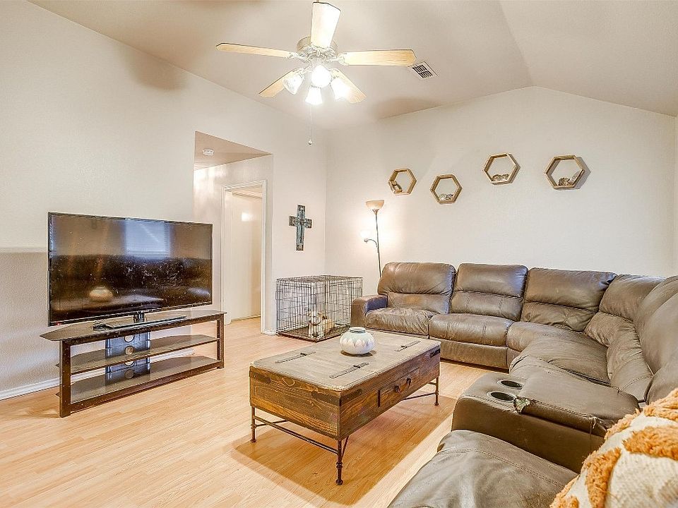 208 Cherokee Trl, Alvarado, TX 76009 Zillow