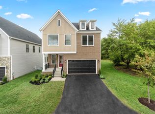 21366 Mont Blanc Pl, Ashburn, VA 20148