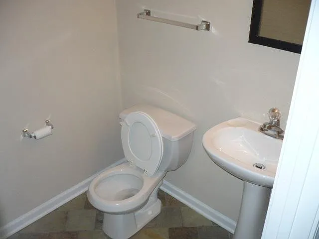 117 Creekwood Dr — Photo 15