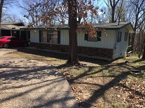 1st image of 6 Hatcher Dr