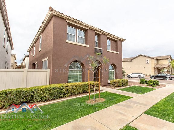 3rd image of 881 S Adam Way