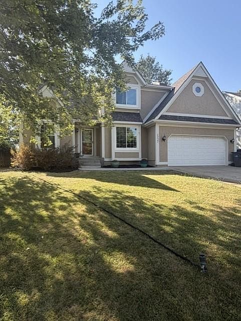 1st image of 1237 E Meadow Ln