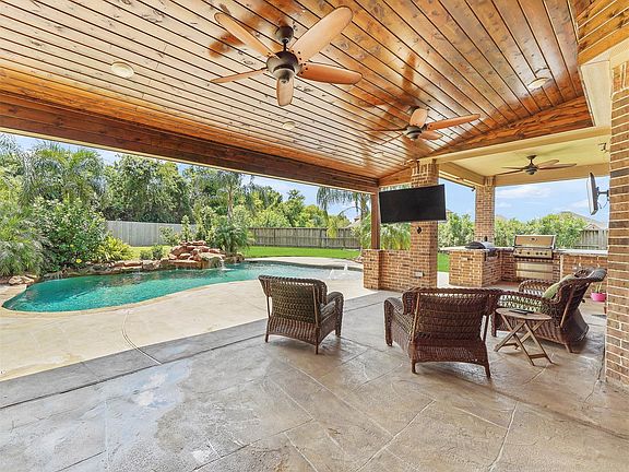 2nd image of 2970 Holbrook Valley Ln
