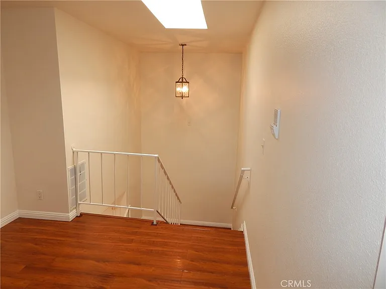 11834 Gilmore St — Photo 20
