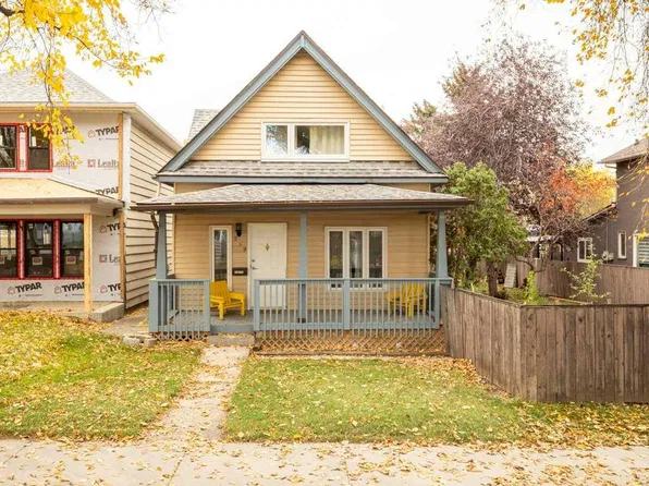 959 W 8th St S, Lethbridge, AB T1J 2K7