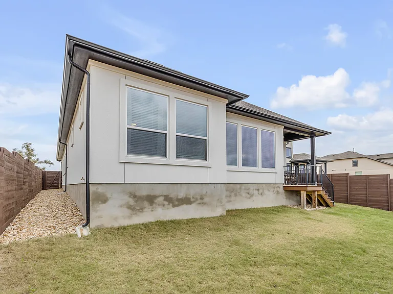 8517 Grenadier Dr — Photo 31