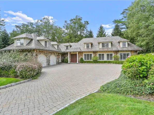 12 Chieftans Road, Greenwich, CT 06831