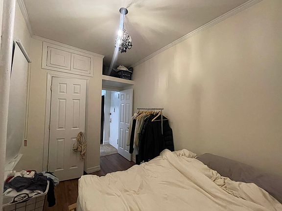 5th image of 410 W 51st St APT 301