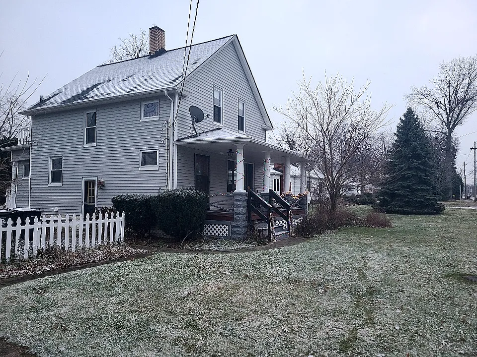 1191 Clague Rd