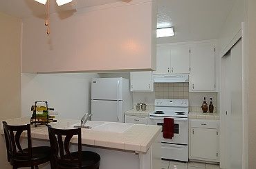 4th image of 1346 Joplin Dr Unit 1